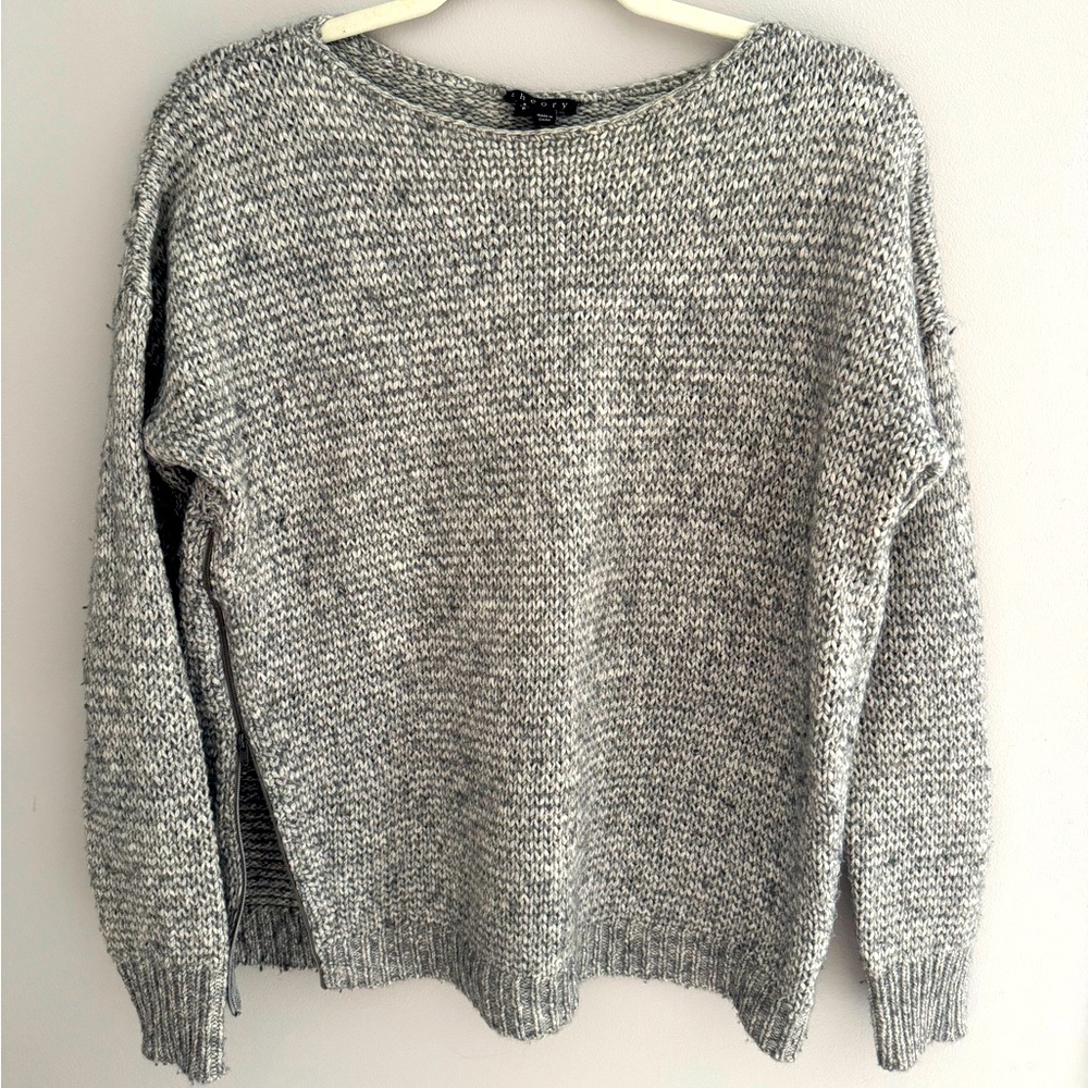 Theory Emogen B Frost Grey Marled Wool Sweater